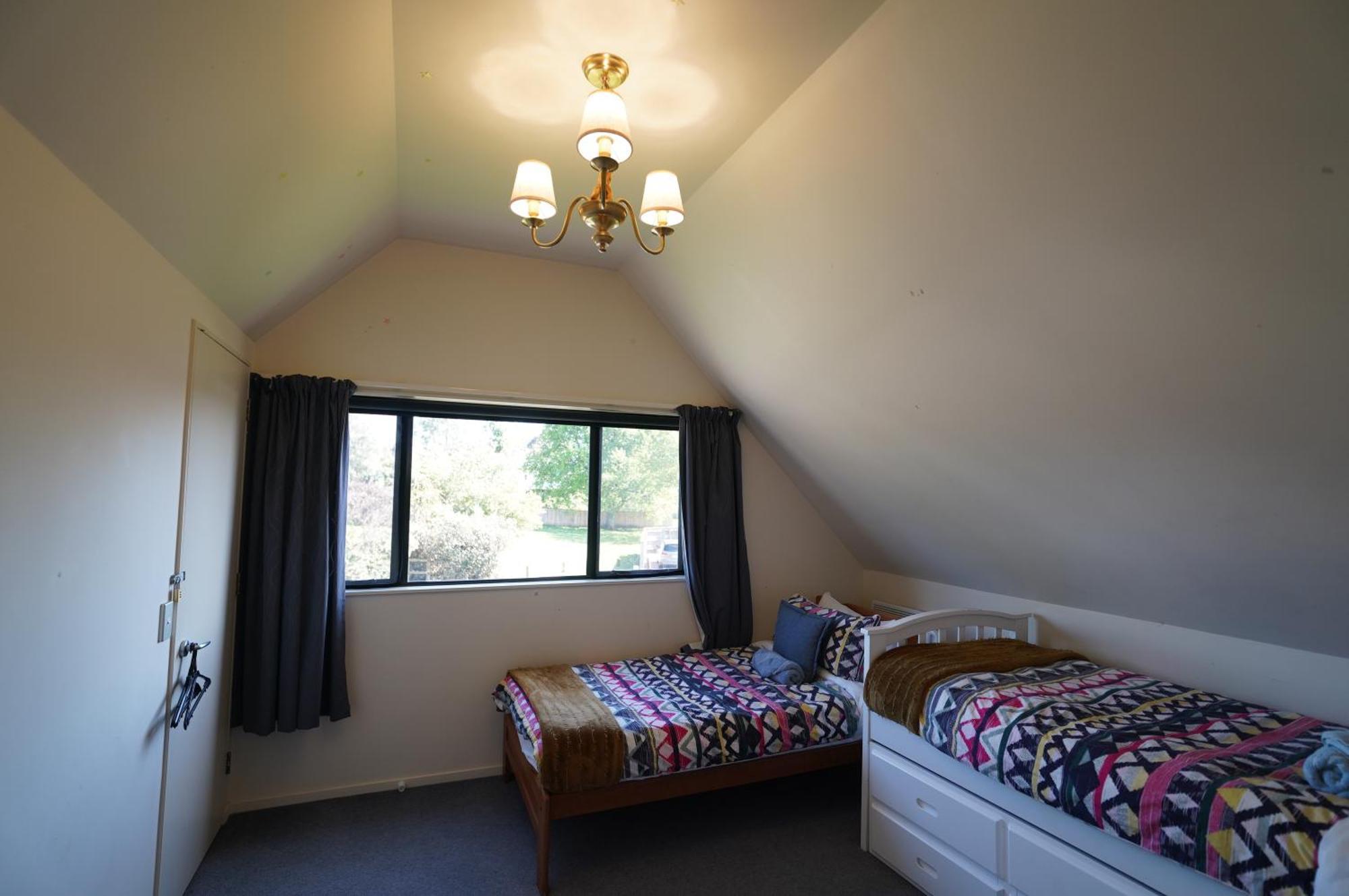 Atarau Grove Holiday House Парапарауму Екстериор снимка